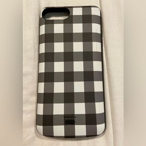 Casely iPhone 8 Plus Charging Case